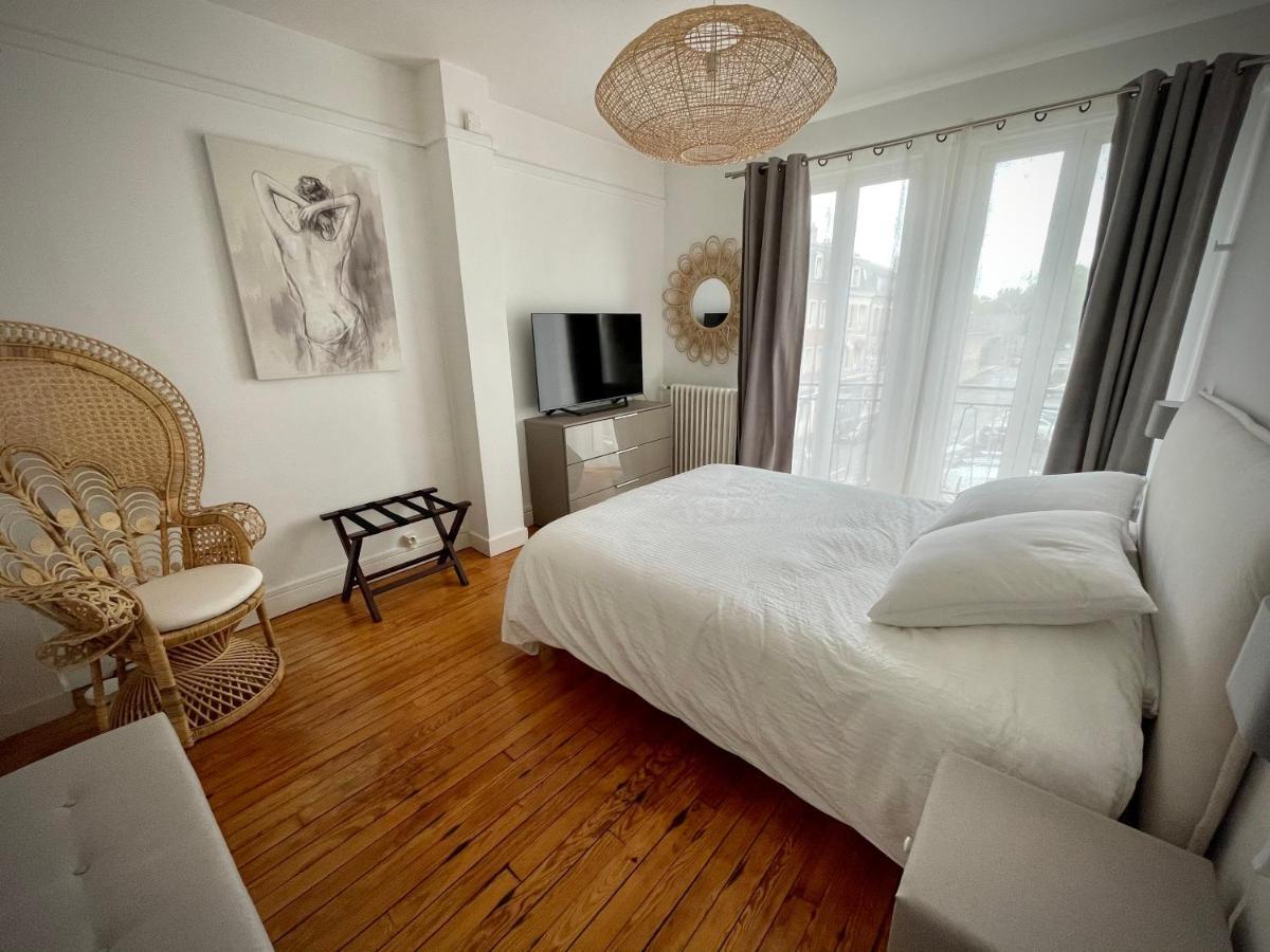 Suites Mana - Le Manaloft, Chic Et Moderne Avec Salle Privee De Fitness En Plein Centre-Ville De ルテル エクステリア 写真