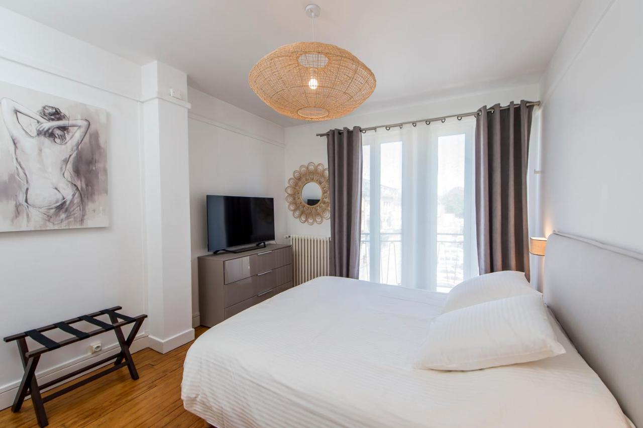 Suites Mana - Le Manaloft, Chic Et Moderne Avec Salle Privee De Fitness En Plein Centre-Ville De ルテル エクステリア 写真